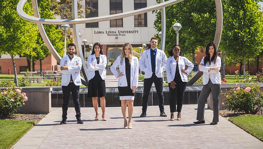 How to Become a Pharmacist