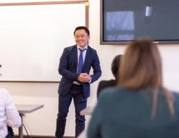 Dr. De La Pena teaches a pharmacy class